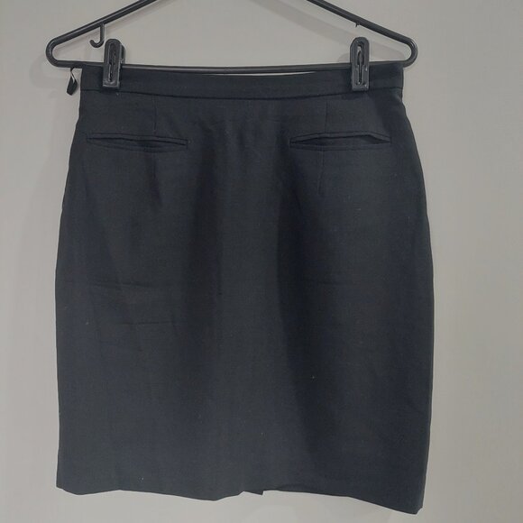 Banana Republic Black 100% Wool Italy Mini Skirt, Size 8 - Picture 1 of 6